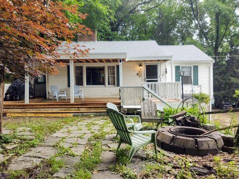 10 Lower Beacon St, Maynard, MA 01754 photo 1