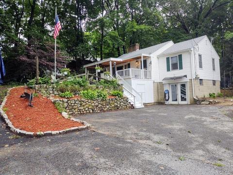 10 Lower Beacon St, Maynard, MA 01754 photo 2