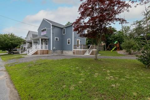 44 Hope St, Acushnet, MA 02743 photo 3
