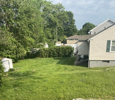 14 Batavia St, Worcester, MA 01604 photo 15