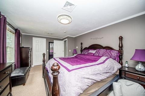 10 Nicholas Dr, Wareham, MA 02571 photo 17