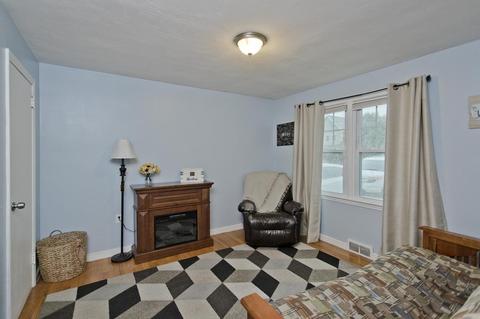 155 Arcadia Blvd, Springfield, MA 01118 photo 24