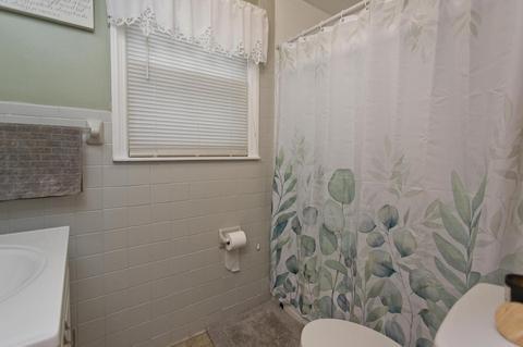 155 Arcadia Blvd, Springfield, MA 01118 photo 10