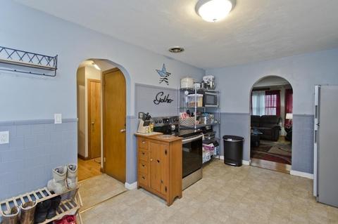 155 Arcadia Blvd, Springfield, MA 01118 photo 5