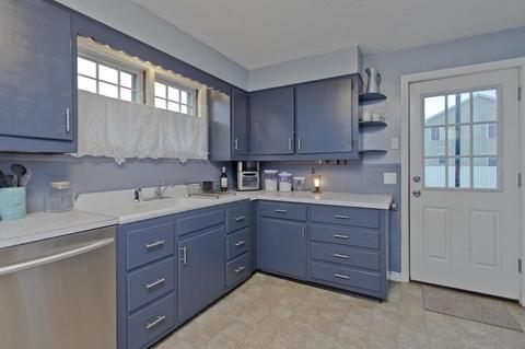 155 Arcadia Blvd, Springfield, MA 01118 photo 4