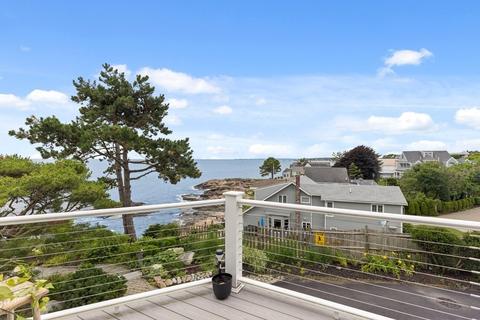 39 Ticehurst Ln, Marblehead, MA 01945 photo 20