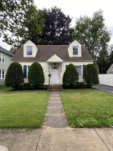136 Prentice St, Springfield, MA 01104 photo 1