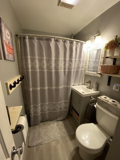 136 Prentice St, Springfield, MA 01104 photo 9