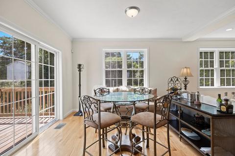 486 Hamilton St, Worcester, MA 01604 photo 13