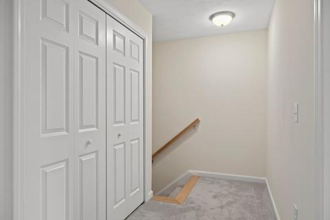 486 Hamilton St, Worcester, MA 01604 photo 24