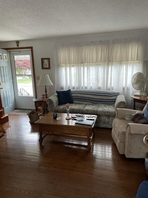 73 Williamson St, Fall River, MA 02720 photo 3