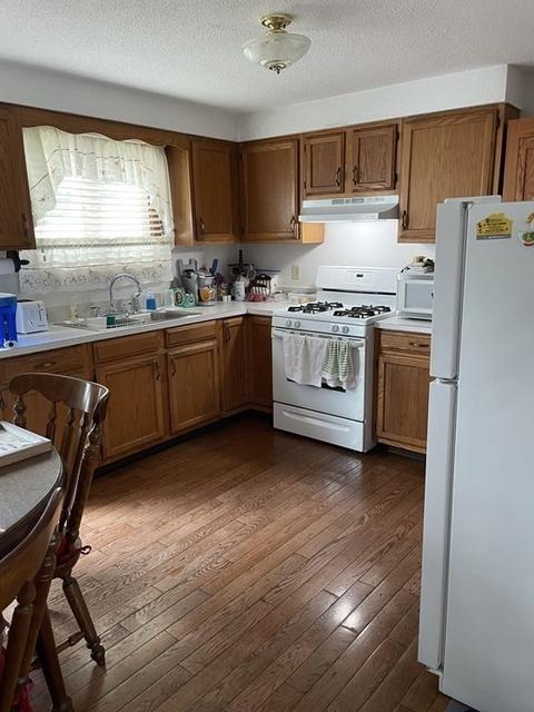 73 Williamson St, Fall River, MA 02720 photo 4