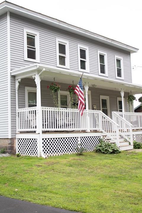 222 E River St, Orange, MA 01364 photo 2