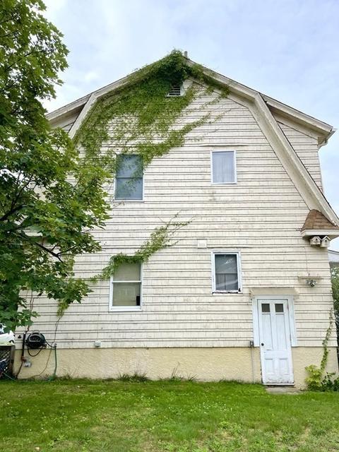 26 Milton St, Fall River, MA 02720 photo 5