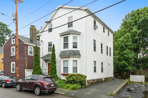 44 Wallis St #2, Beverly, MA 01915 photo 3