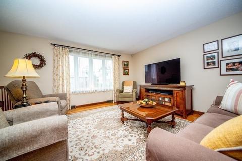 71 Waring St, Fall River, MA 02720 photo 7