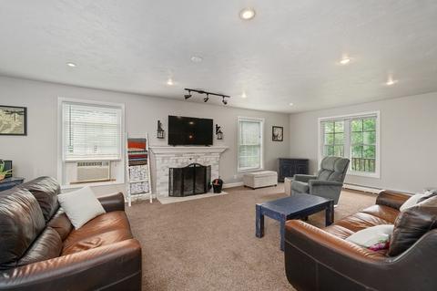 39 Howe Rd, Spencer, MA 01562 photo 7