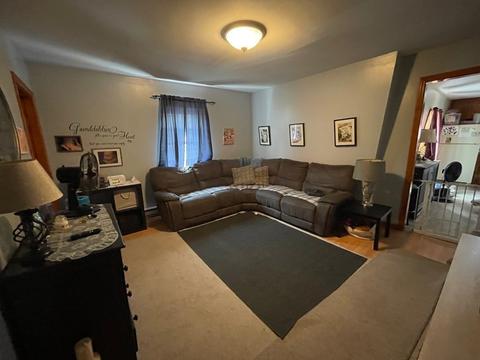 33 Taylor St, Fall River, MA 02720 photo 9