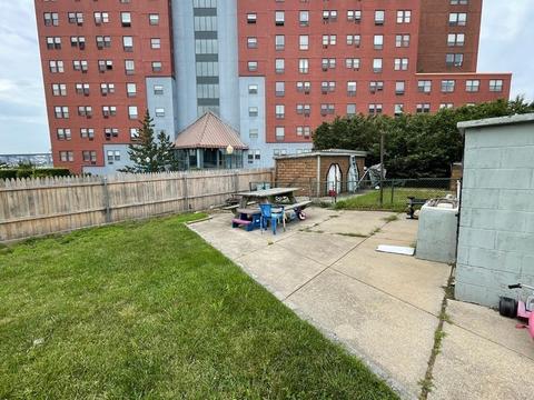 33 Taylor St, Fall River, MA 02720 photo 14