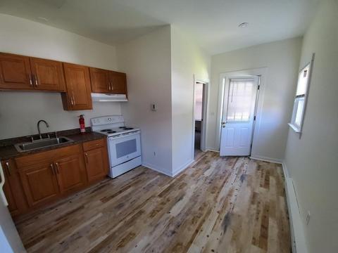 25 Main St, Shirley, MA 01464 photo 3
