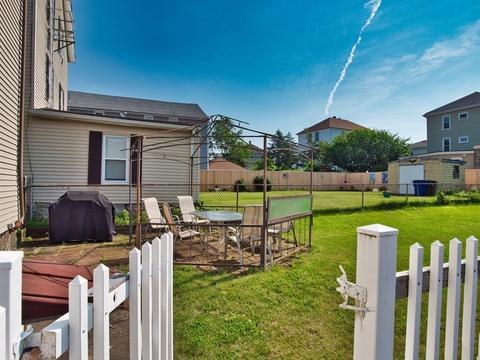 33 Morton St, Fall River, MA 02720 photo 28