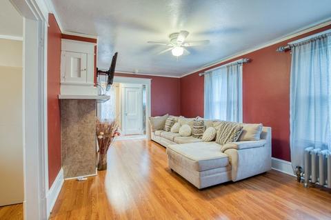 216 Jasper St, Springfield, MA 01109 photo 10