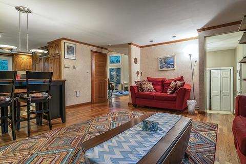 1 Rolleston Rd, Marblehead, MA 01945 photo 9