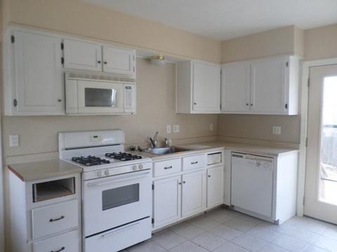 71 Main St, Blackstone, MA 01504 photo 4