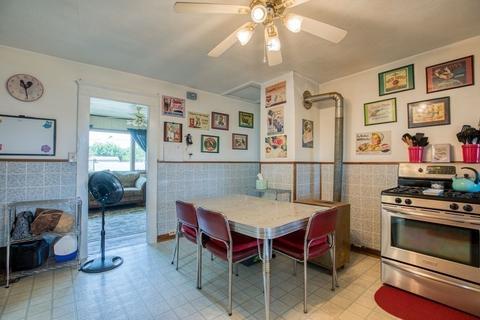 50 Shepherd St, Chicopee, MA 01013 photo 14