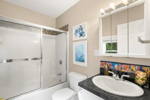 77 Ardmore Rd, Needham, MA 02494 photo 13