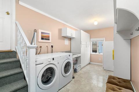77 Ardmore Rd, Needham, MA 02494 photo 17