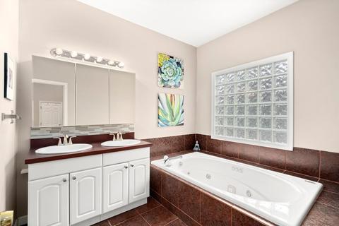 77 Ardmore Rd, Needham, MA 02494 photo 16
