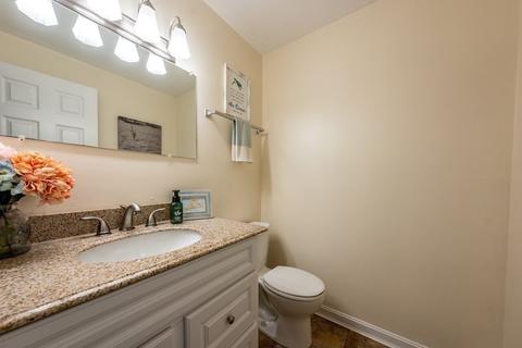 287 Ocean St #B3, Hyannis, MA 02601 photo 11
