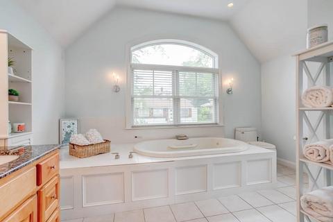 7 Melvin Ave, Beverly, MA 01915 photo 29