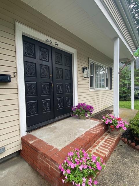 62 Wright St, Stoneham, MA 02180 photo 2