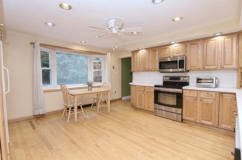 62 Wright St, Stoneham, MA 02180 photo 9
