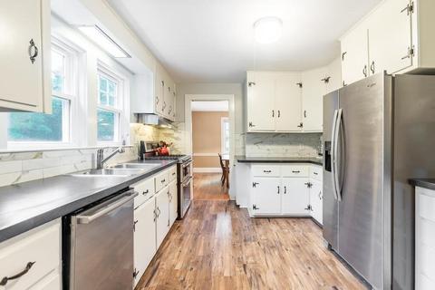 33 Winter St, Reading, MA 01867 photo 8
