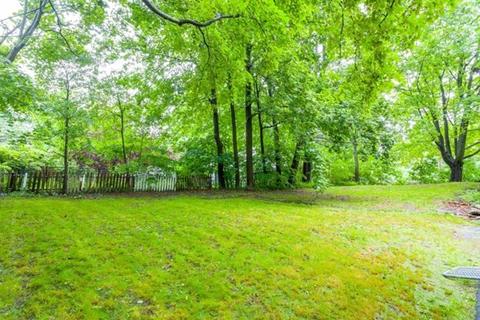 162 Heard St, Worcester, MA 01603 photo 25