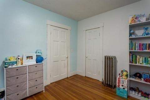 162 Heard St, Worcester, MA 01603 photo 13