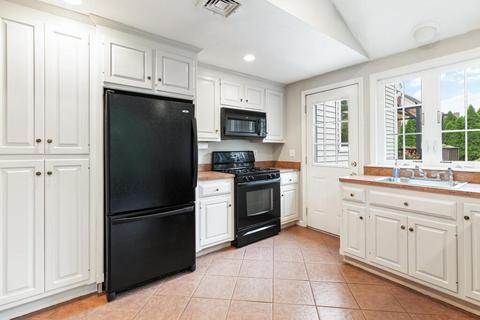 32 Jasons Path, Walpole, MA 02081 photo 24