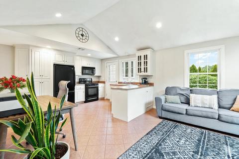 32 Jasons Path, Walpole, MA 02081 photo 22