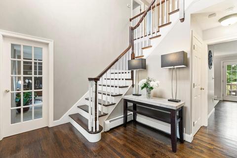 32 Jasons Path, Walpole, MA 02081 photo 4