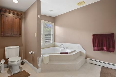 55 Church St, Ware, MA 01082 photo 16