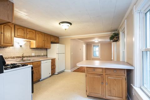 365 E Main St, Chicopee, MA 01020 photo 23
