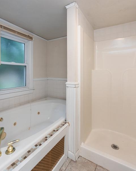 365 E Main St, Chicopee, MA 01020 photo 17