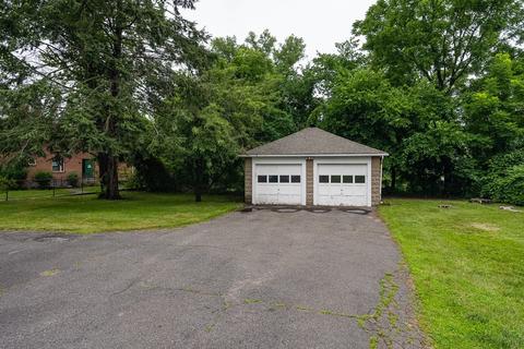 365 E Main St, Chicopee, MA 01020 photo 4