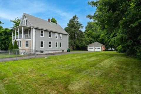365 E Main St, Chicopee, MA 01020 photo 2