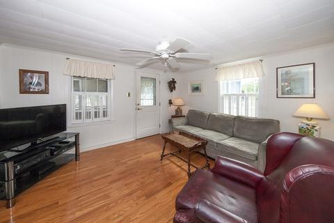 20 Davis Rd, Beverly, MA 01915 photo 10