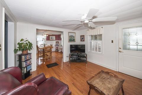 20 Davis Rd, Beverly, MA 01915 photo 8
