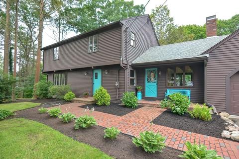 15 Breton Dr, Canton, MA 02021 photo 3